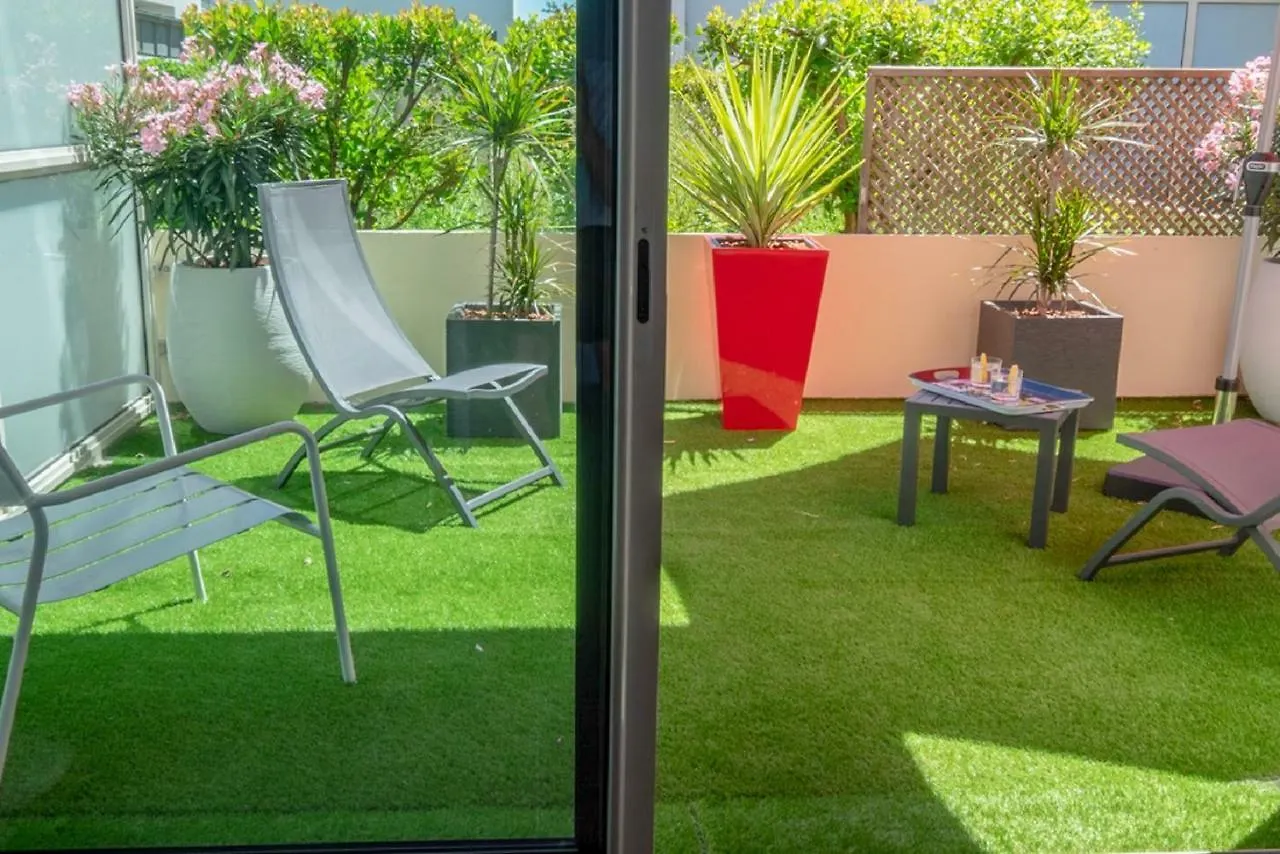 Appartement - Grand Standing - Terrasse - Internet - à Lorient